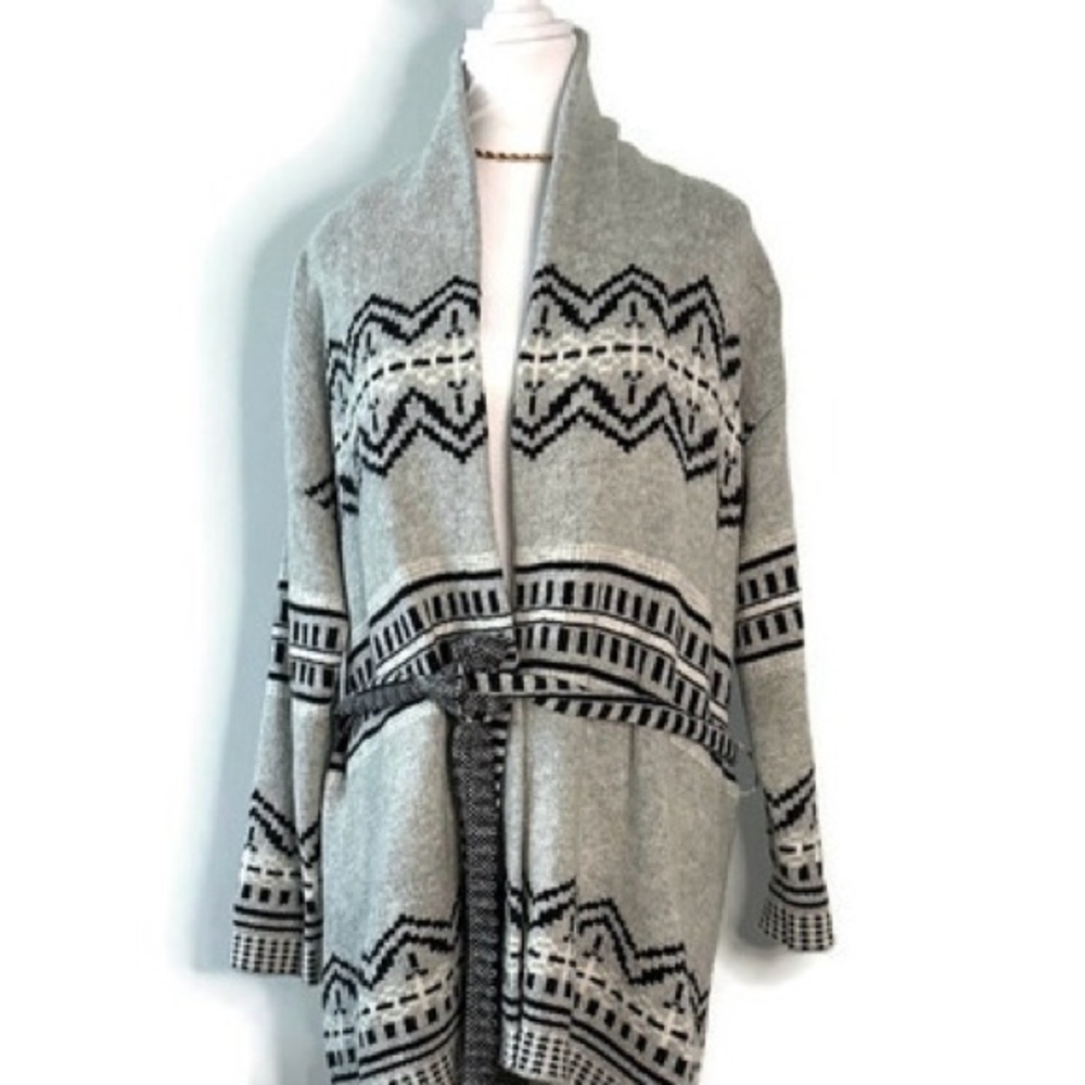 Aztec Patterned Gray Cardigan - Size M